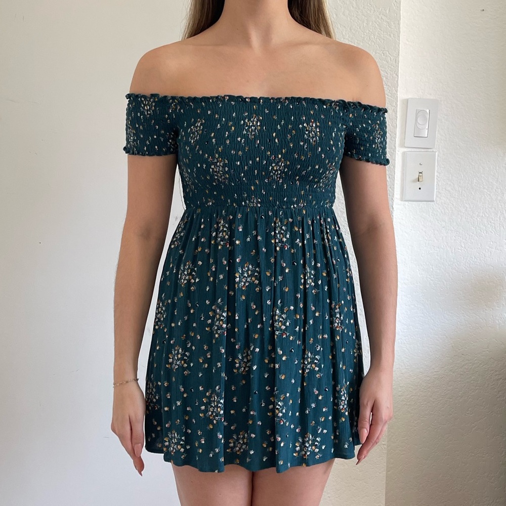 Scrunch off the shoulder mini dress